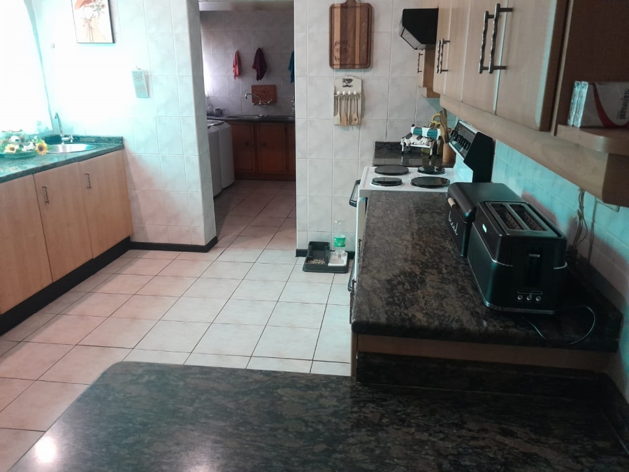 3 Bedroom Property for Sale in Protea Park North West